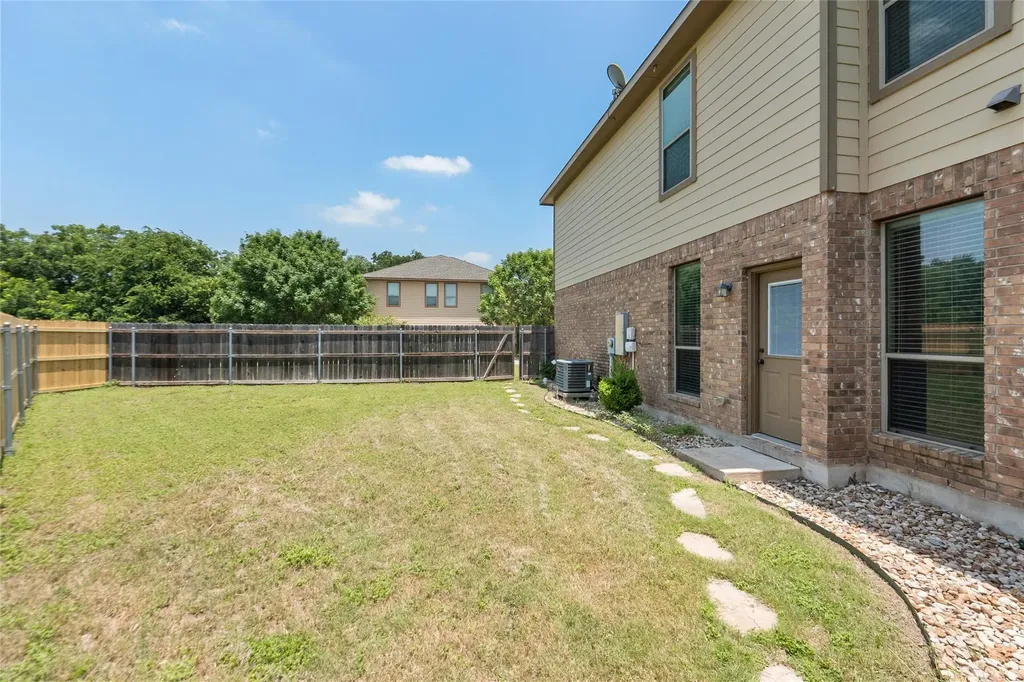 142 Sierra Rose Loop Georgetown TX 78626