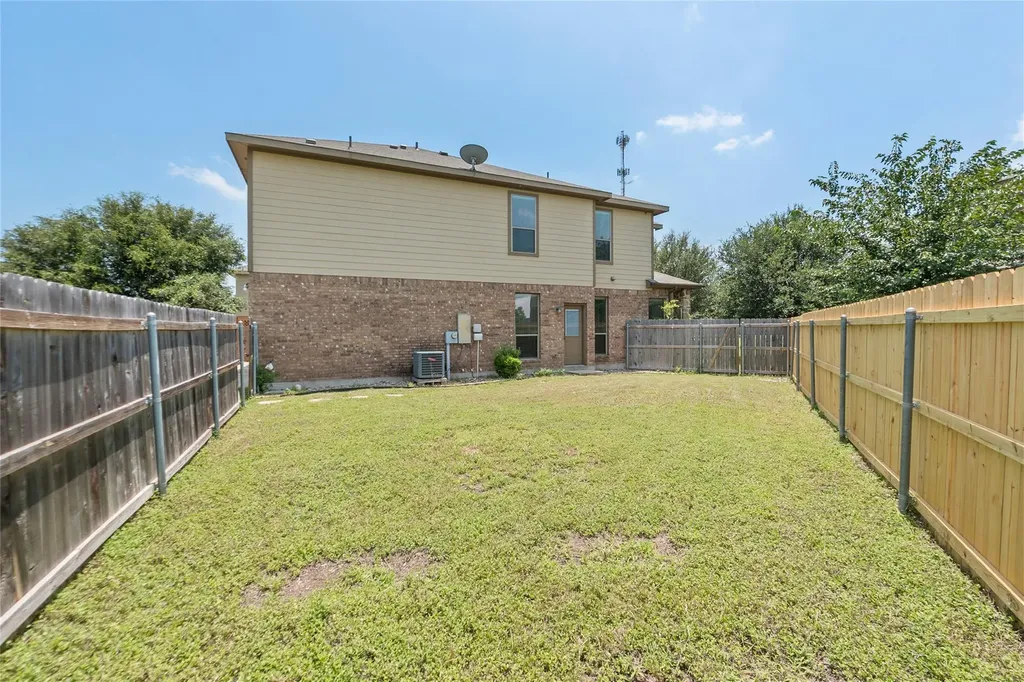 142 Sierra Rose Loop Georgetown TX 78626