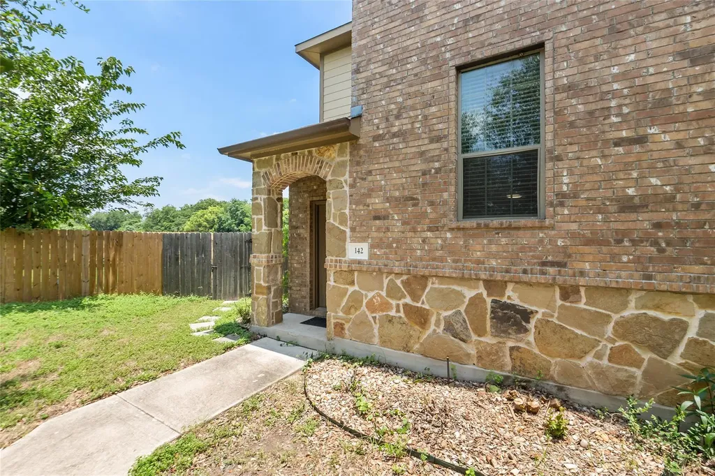 142 Sierra Rose Loop Georgetown TX 78626