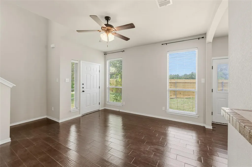 142 Sierra Rose Loop Georgetown TX 78626