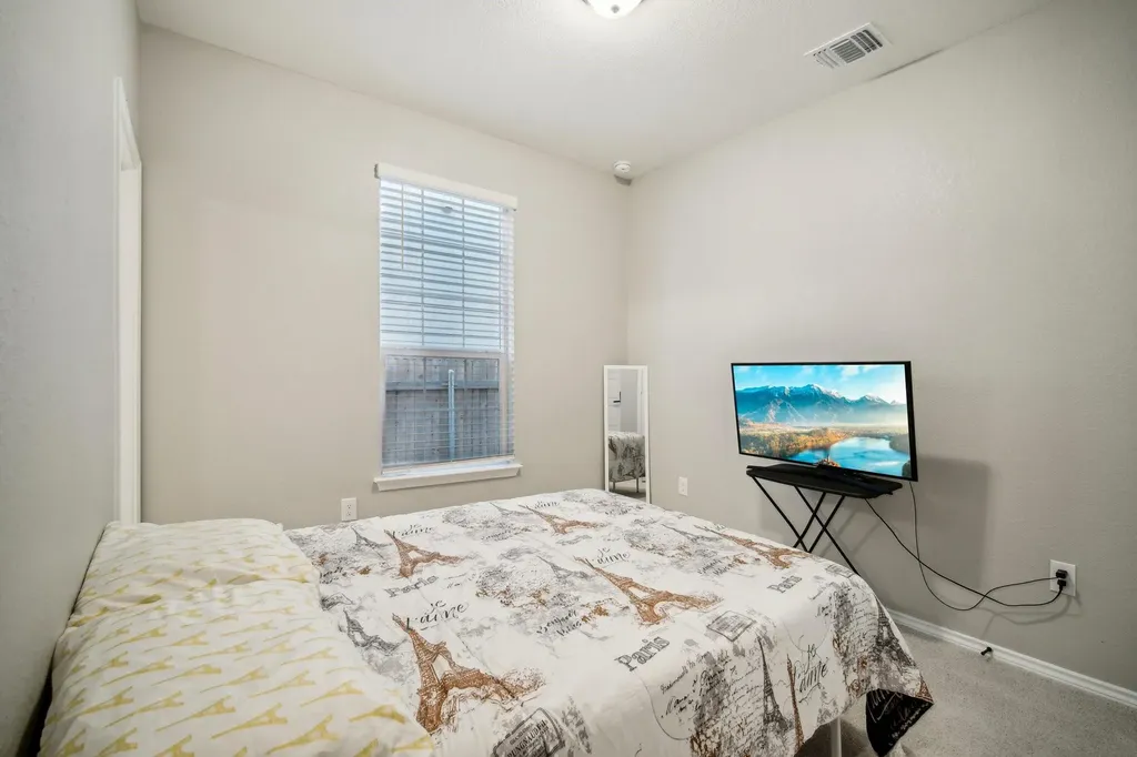 7102 Summer Tanager Drive Austin TX 78744