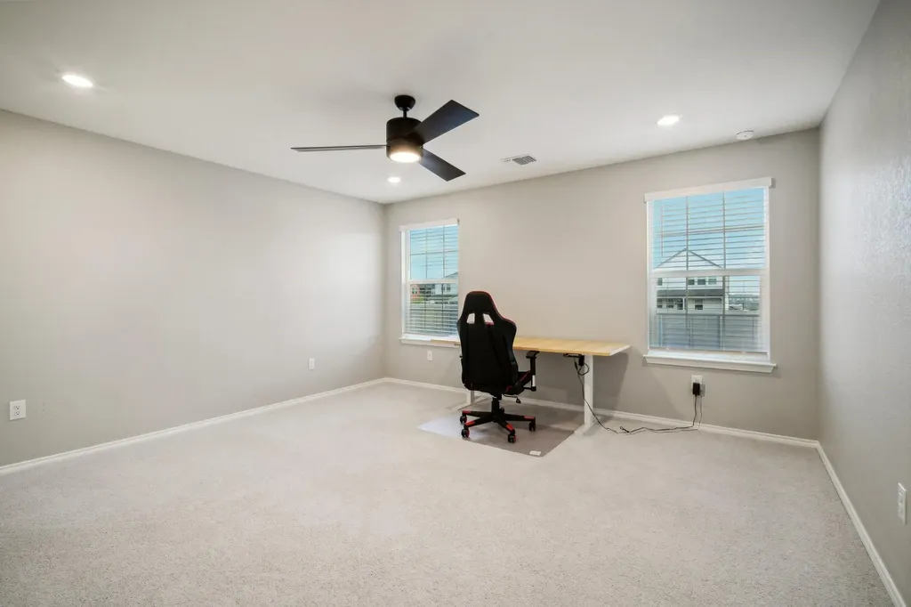 7102 Summer Tanager Drive Austin TX 78744
