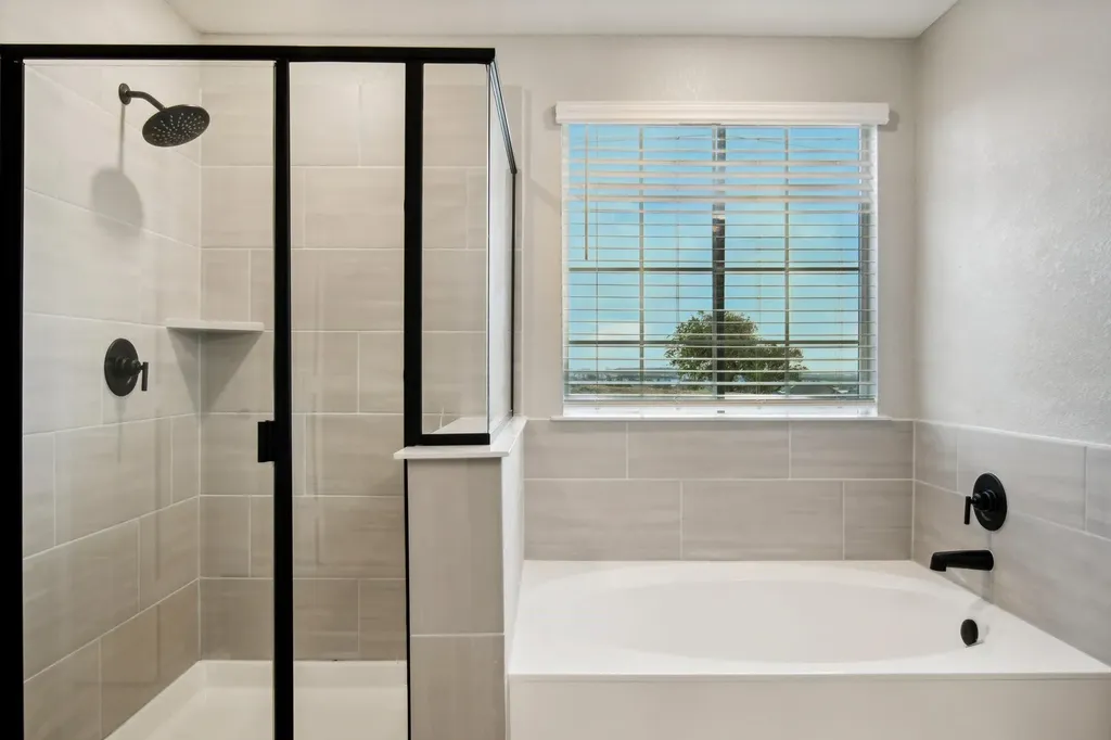7102 Summer Tanager Drive Austin TX 78744