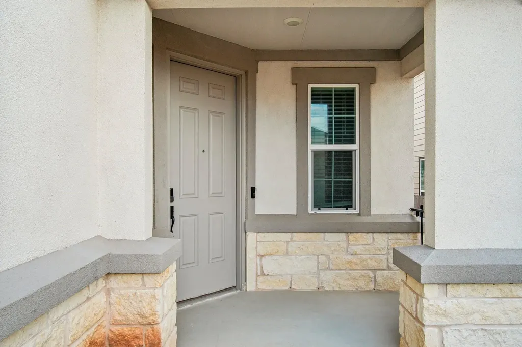 7102 Summer Tanager Drive Austin TX 78744