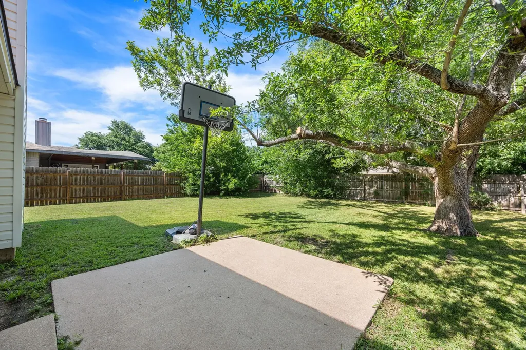 604 Battlecreek Lane Leander TX 78641