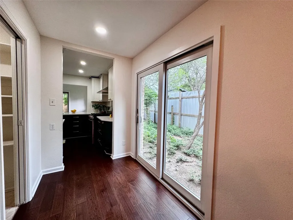5109 Fort Mason Drive Austin TX 78745