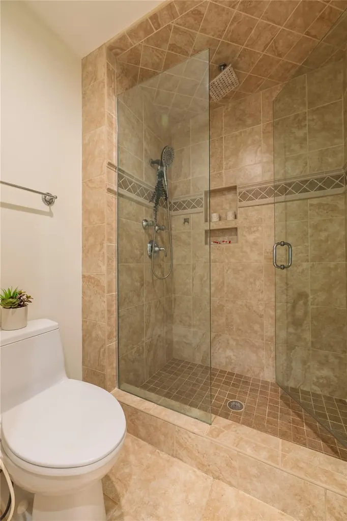 40 N Interstate 35 Austin TX 78701