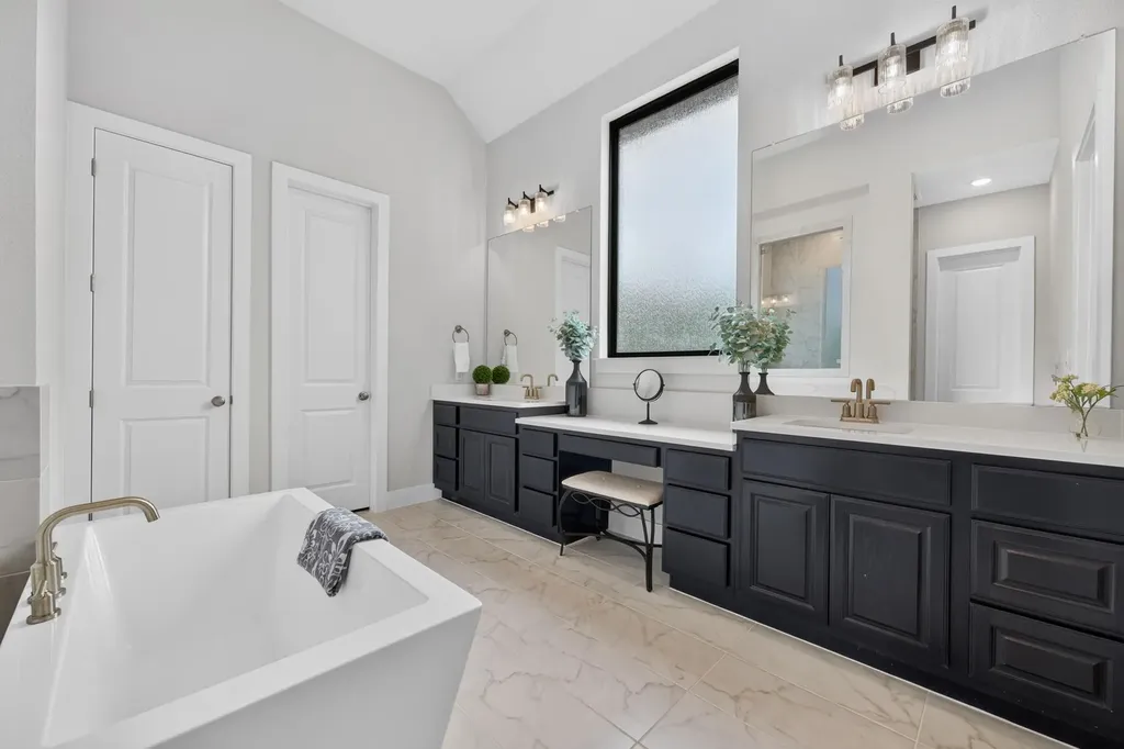 272 Egret Lane Austin TX 78737