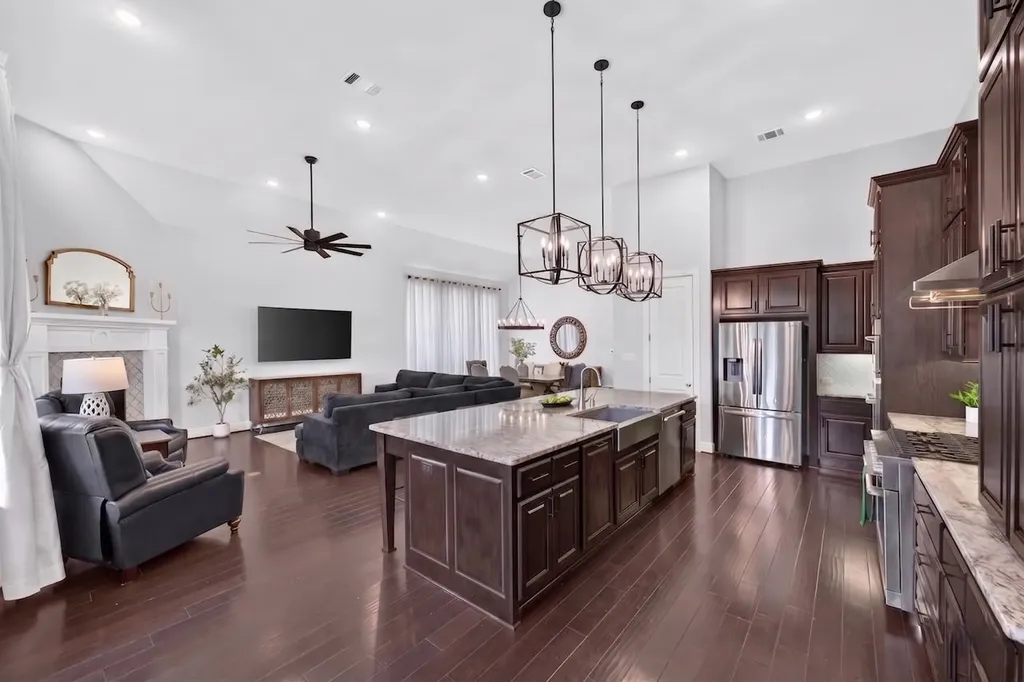 272 Egret Lane Austin TX 78737