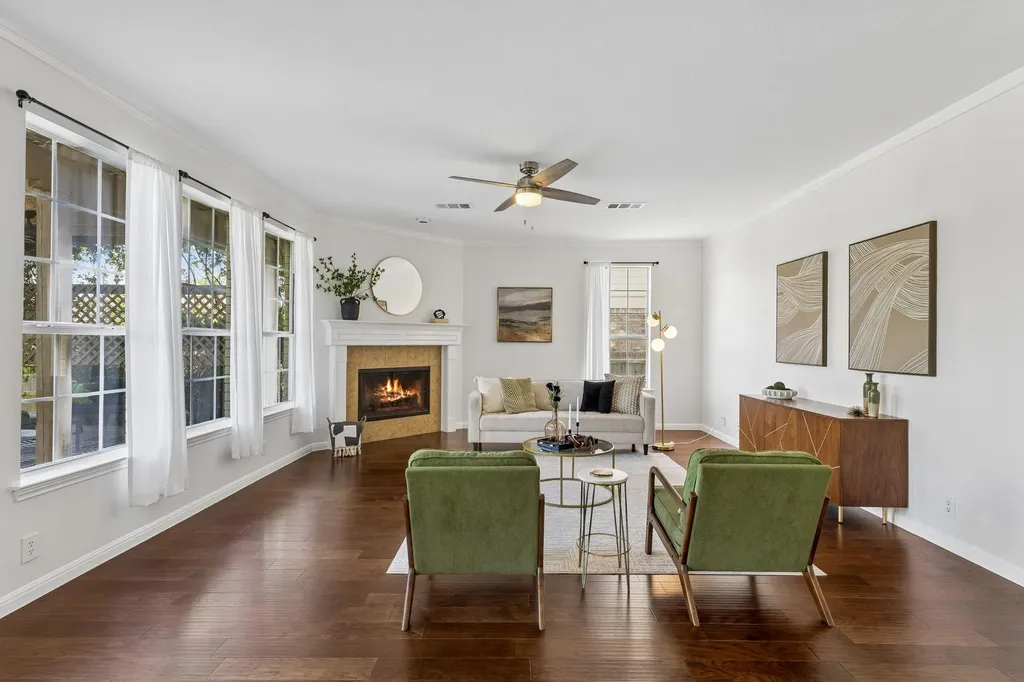 6557 Needham Lane Austin TX 78739