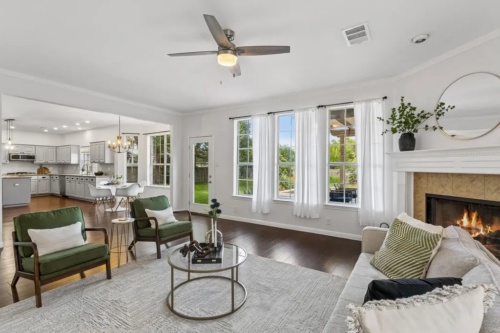 6557 Needham Lane Austin TX 78739