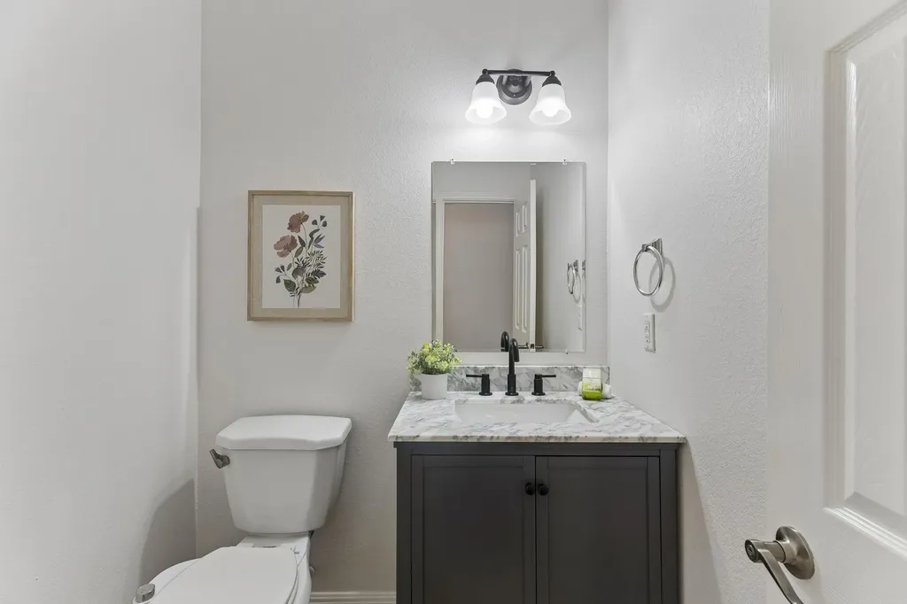 6557 Needham Lane Austin TX 78739