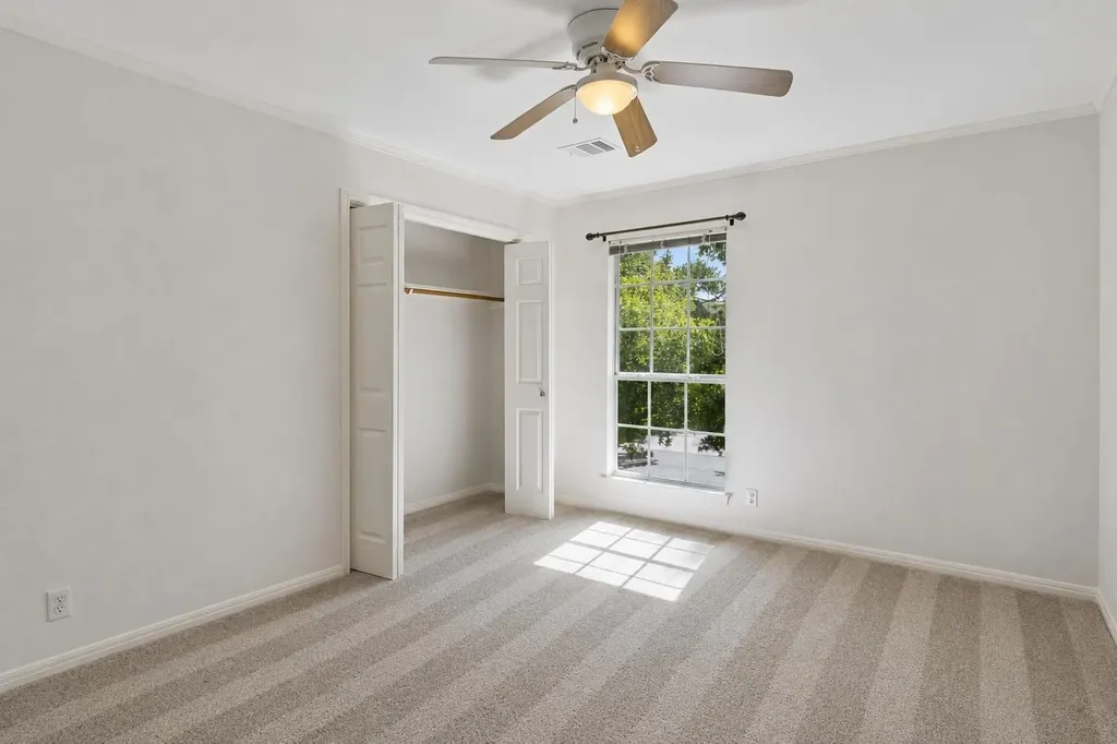 6557 Needham Lane Austin TX 78739