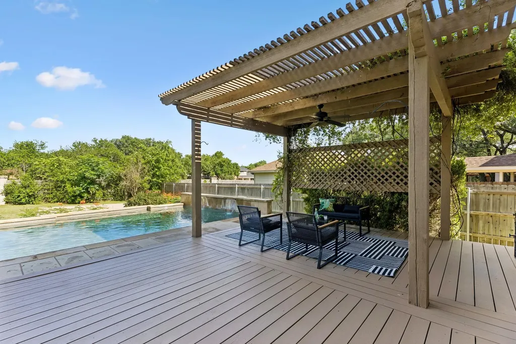 6557 Needham Lane Austin TX 78739