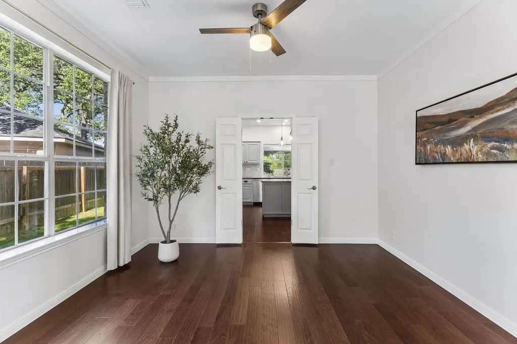 6557 Needham Lane Austin TX 78739