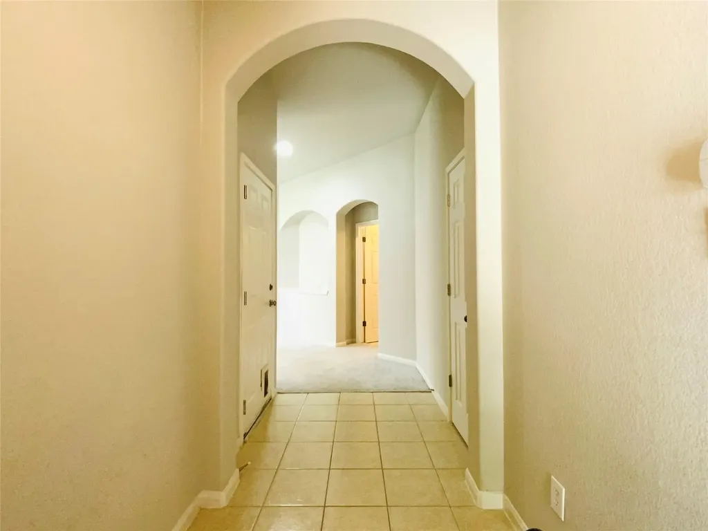 18704 Silent Water Way Pflugerville TX 78660