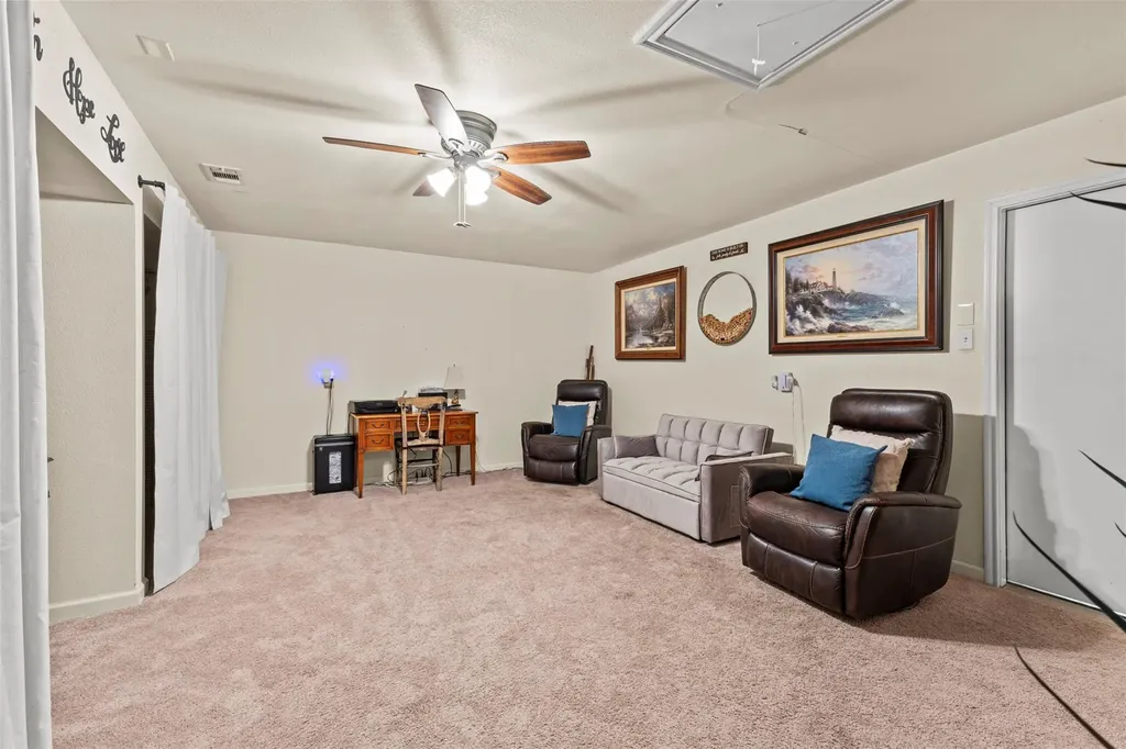 7513 Vol Walker Drive Austin TX 78749
