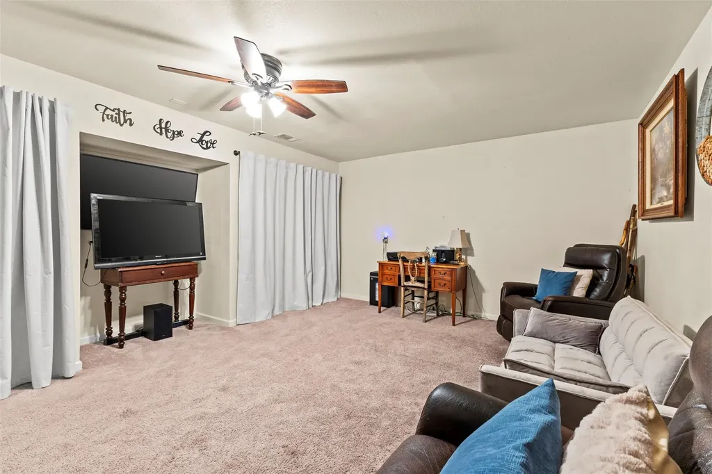 7513 Vol Walker Drive Austin TX 78749