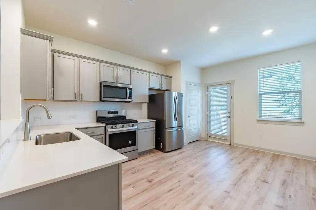 10801 Meris Lane Austin TX 78754