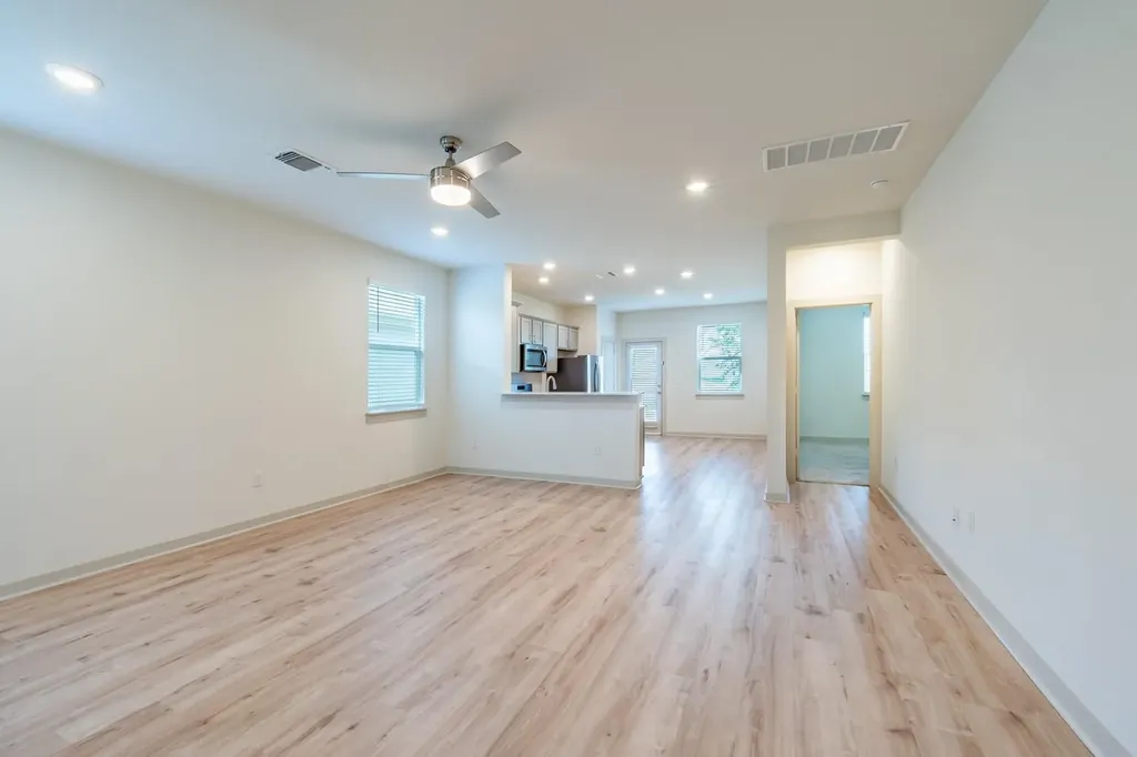 10801 Meris Lane Austin TX 78754