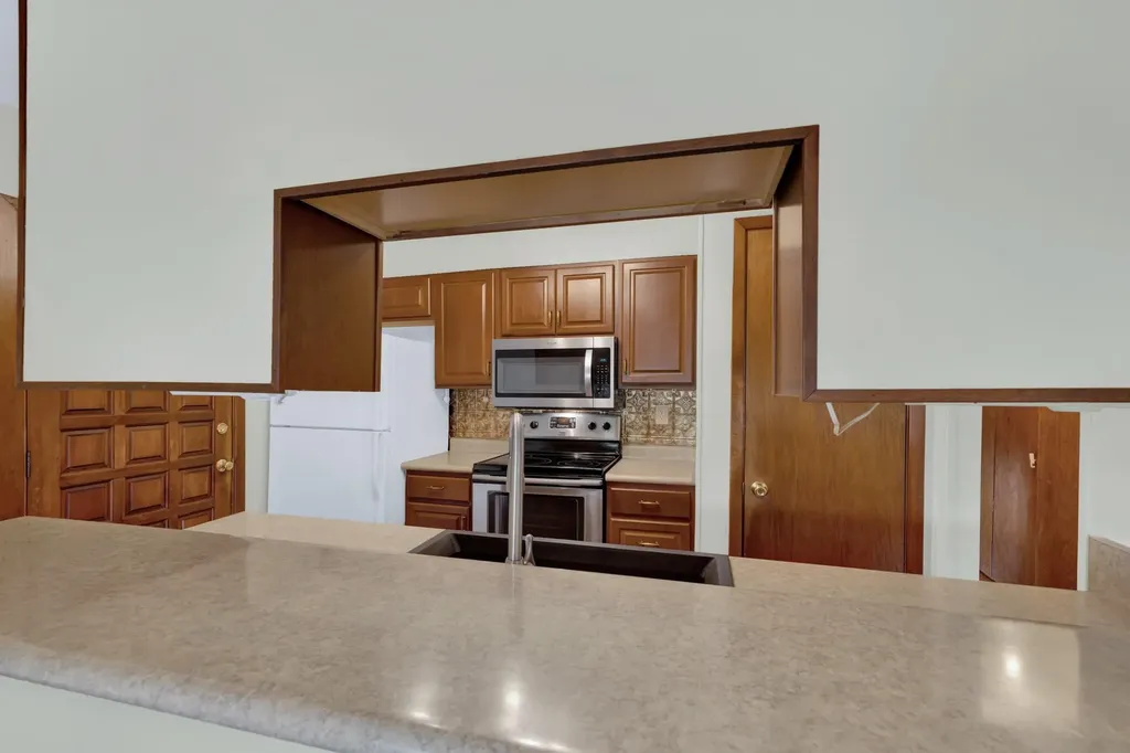1685 Lakeview Drive Canyon Lake TX 78133