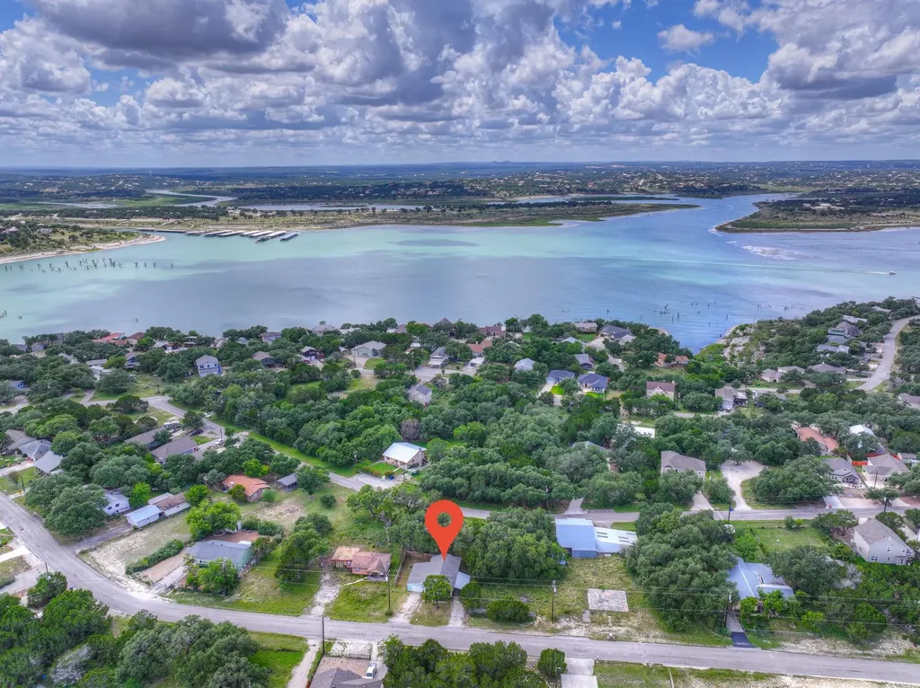 1685 Lakeview Drive Canyon Lake TX 78133