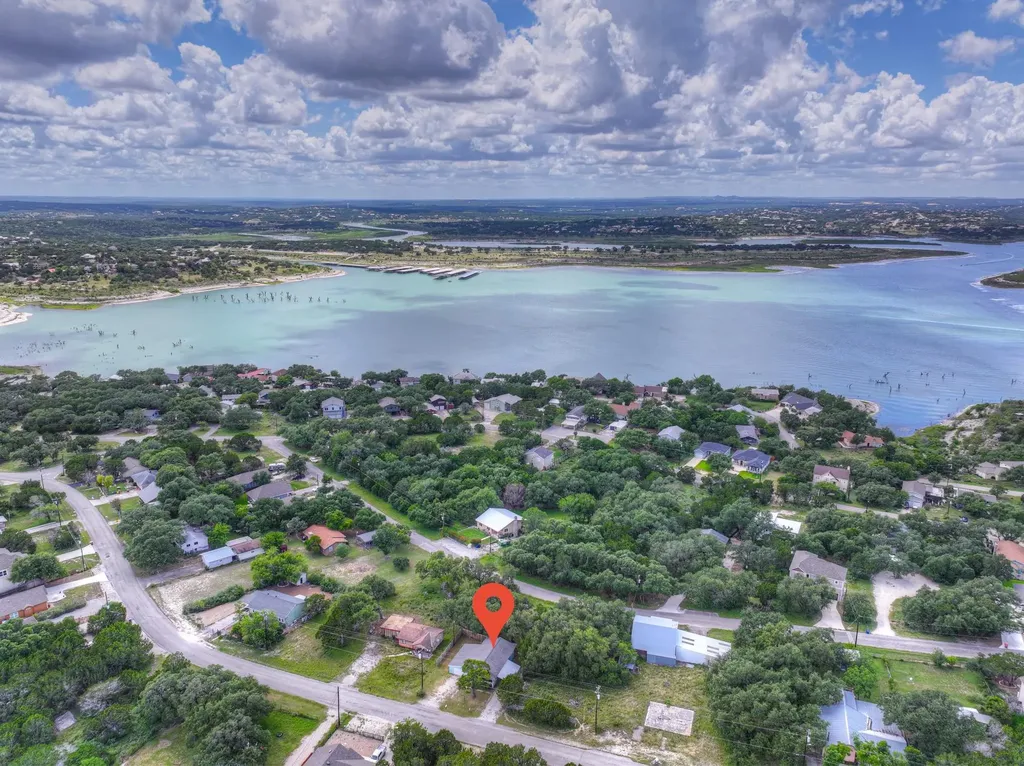 1685 Lakeview Drive Canyon Lake TX 78133