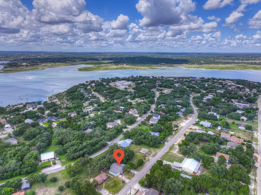 1685 Lakeview Drive Canyon Lake TX 78133