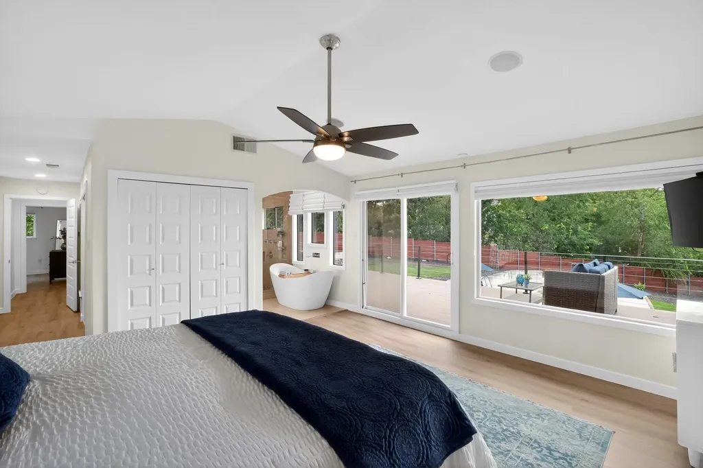 3303 Rosefinch Trail Austin TX 78746