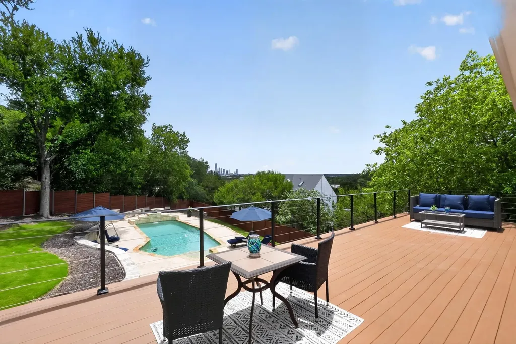 3303 Rosefinch Trail Austin TX 78746