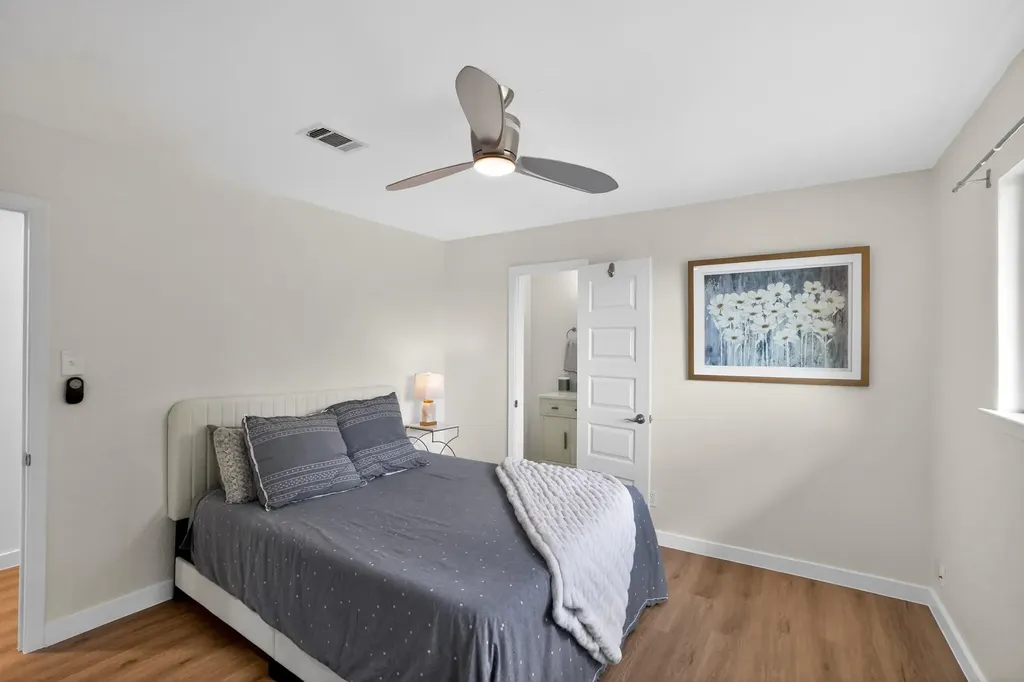 3303 Rosefinch Trail Austin TX 78746
