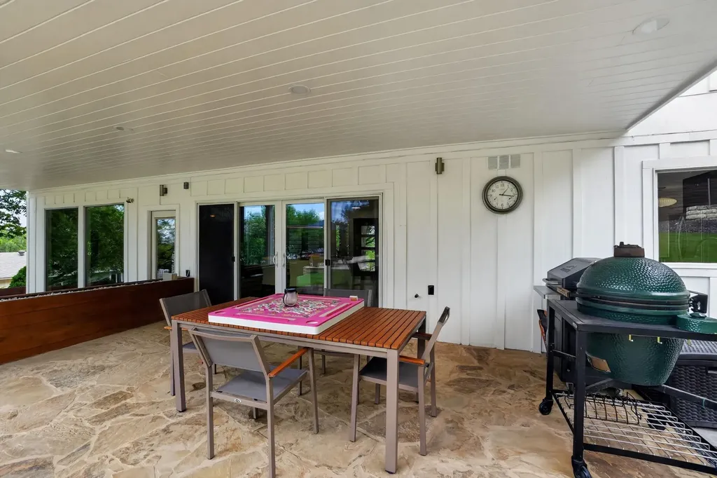 3303 Rosefinch Trail Austin TX 78746