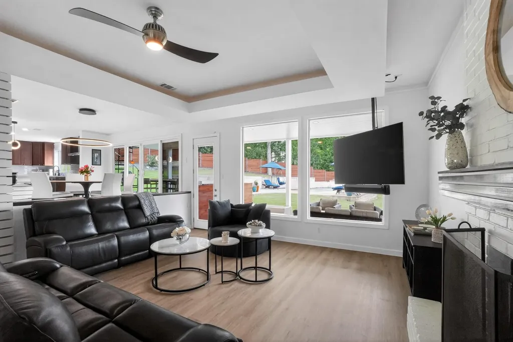3303 Rosefinch Trail Austin TX 78746