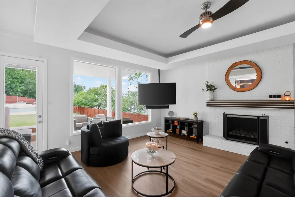 3303 Rosefinch Trail Austin TX 78746