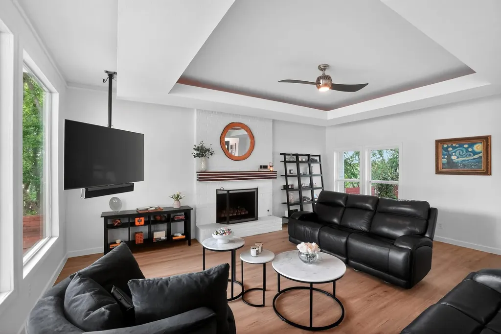 3303 Rosefinch Trail Austin TX 78746