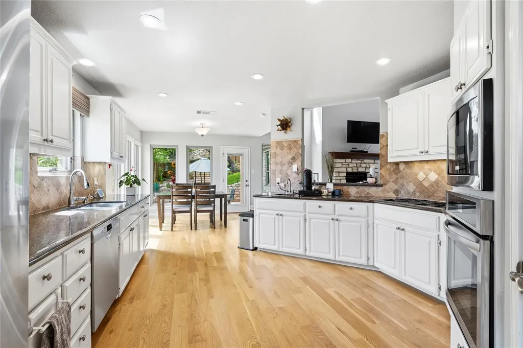 4801 Fern Hollow Austin TX 78731