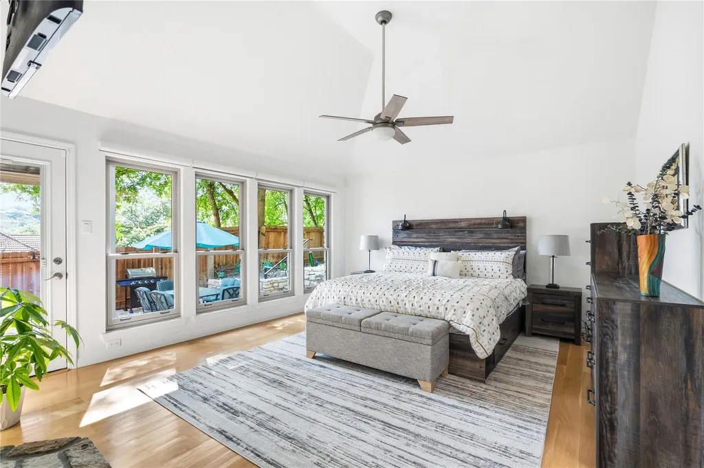 4801 Fern Hollow Austin TX 78731