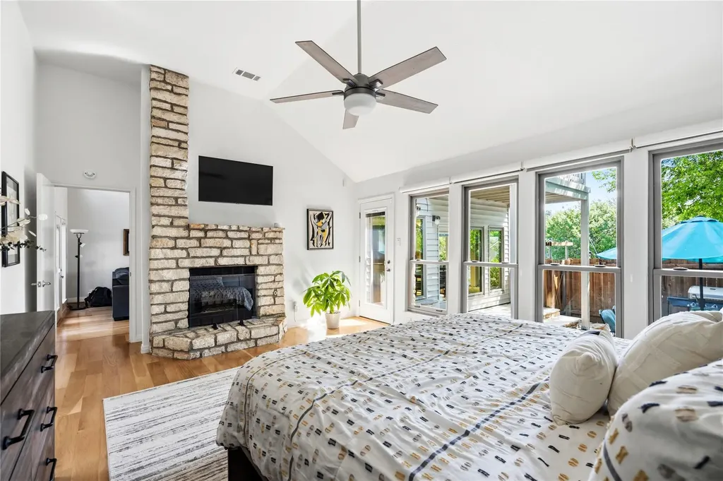 4801 Fern Hollow Austin TX 78731