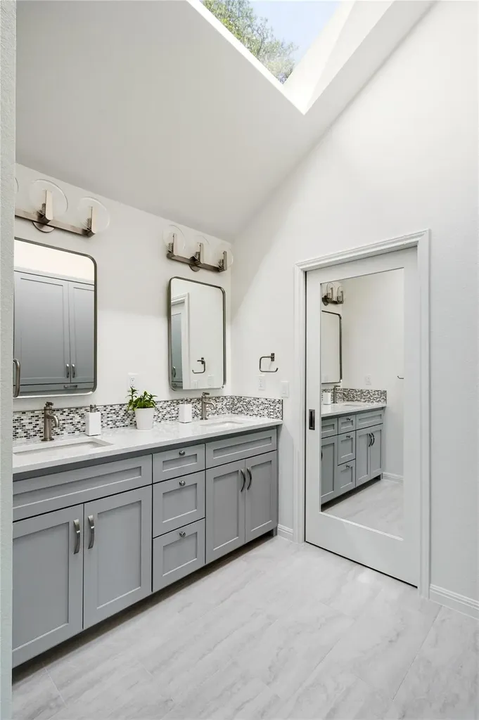 4801 Fern Hollow Austin TX 78731