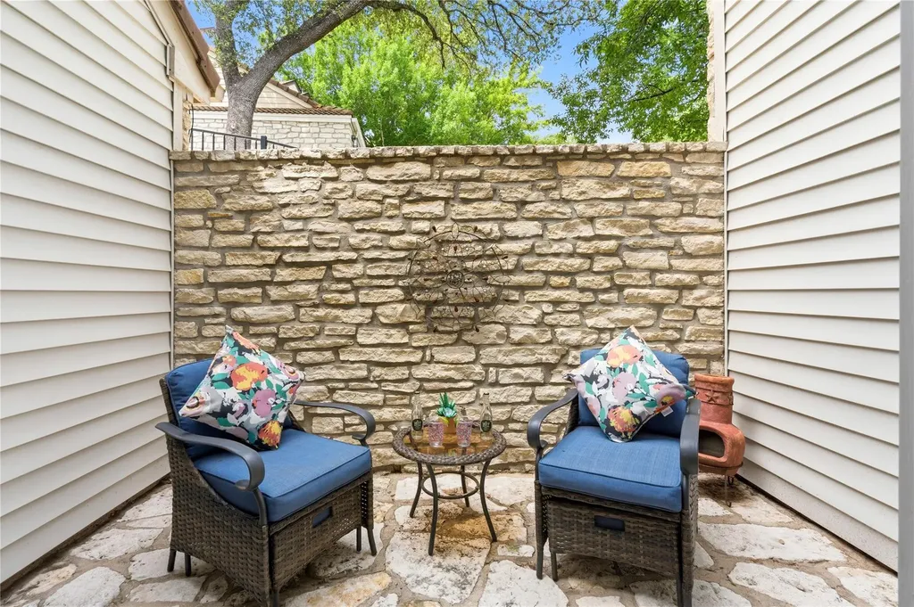 4801 Fern Hollow Austin TX 78731