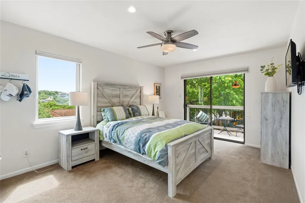 4801 Fern Hollow Austin TX 78731