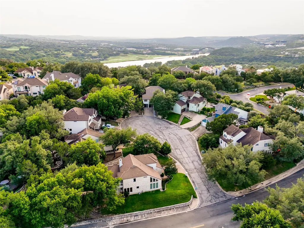 4801 Fern Hollow Austin TX 78731