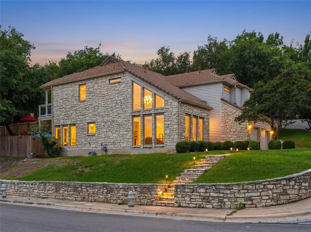4801 Fern Hollow Austin TX 78731