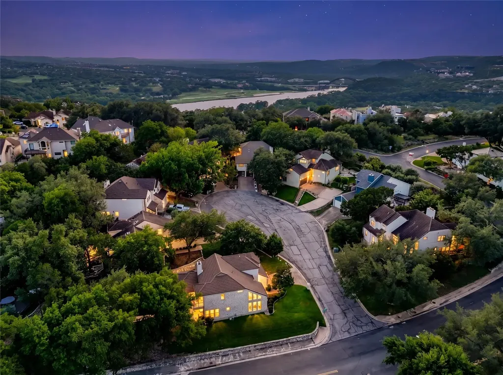 4801 Fern Hollow Austin TX 78731