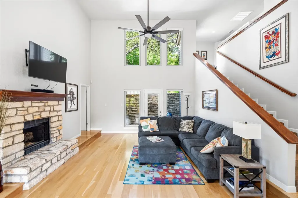 4801 Fern Hollow Austin TX 78731