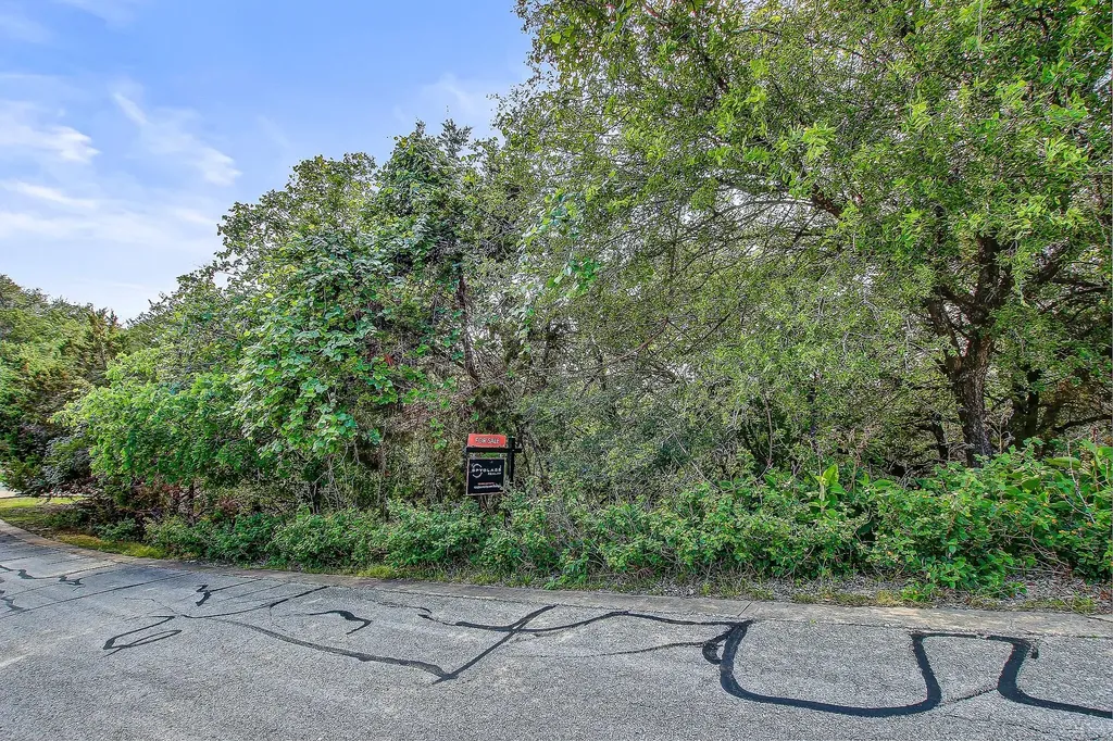 400 Lakefront Drive Lago Vista TX 78645
