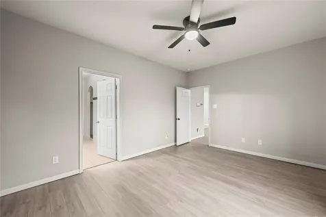 105 J E Brown Lane Jarrell TX 76537