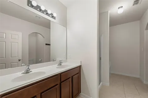 105 J E Brown Lane Jarrell TX 76537