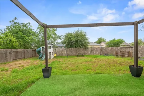 105 J E Brown Lane Jarrell TX 76537