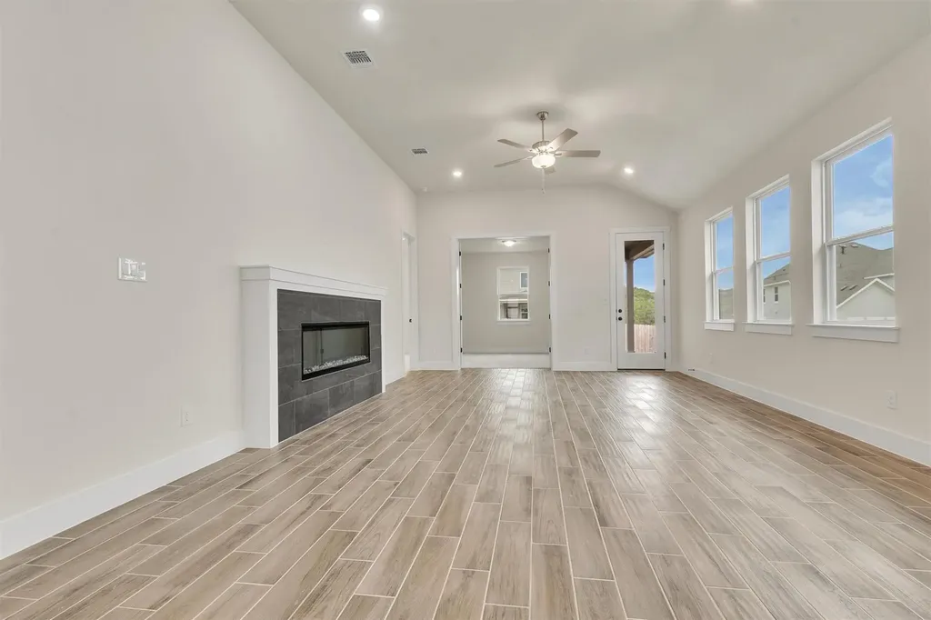 8507 Pine Muhly Drive Lago Vista TX 78645